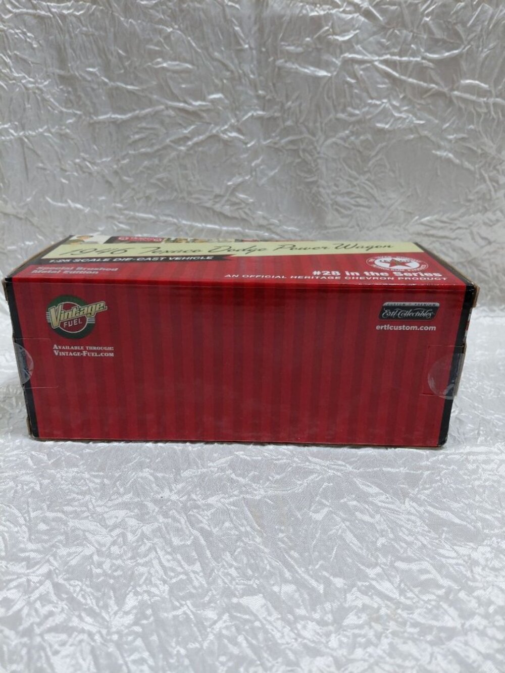 NIB 1946 Texaco Dodge Power Wagon 1:25 Scale Die-Cast Vehicle Brushed Metal - Picture 5 of 7